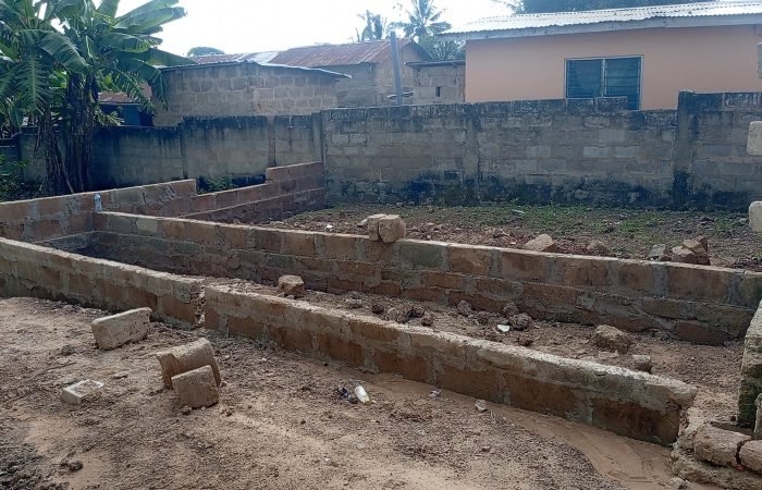 Support a Classroom Block in Ghana